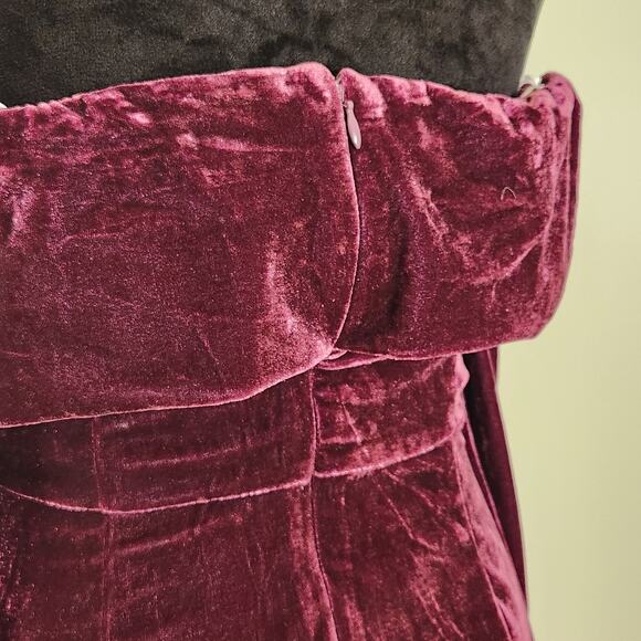 LULUS Glam Plum Velvet Off-the-Shoulder Mini Dress, Size Medium - Picture 10 of 14